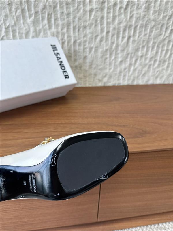 20251127171421568 360